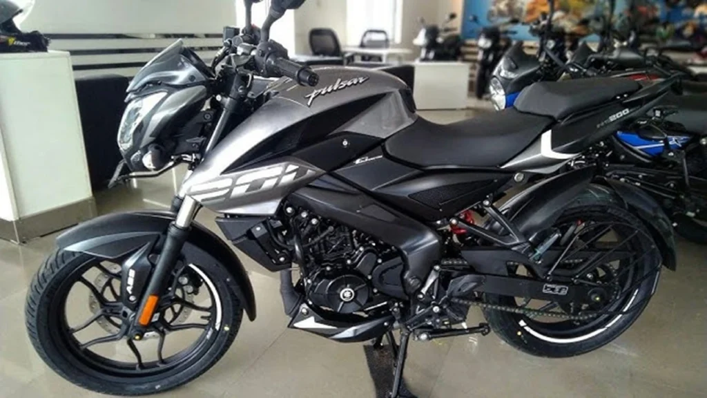 Bajaj Pulsar NS200 Bike Engine