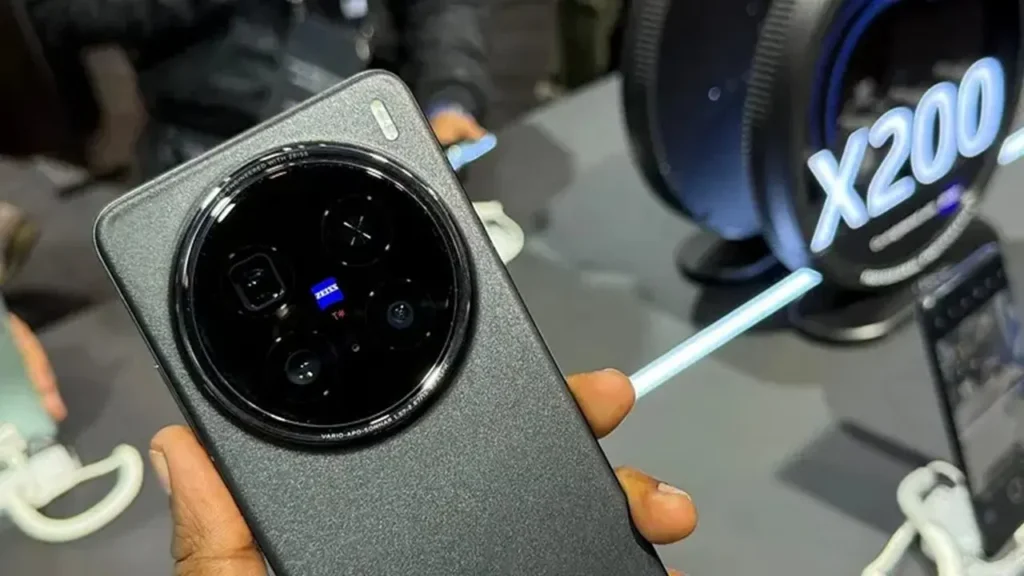 Vivo X200 Ultra
